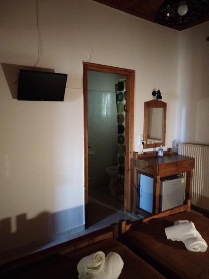 Elatos Rooms Mikro Chorio  Exterior photo