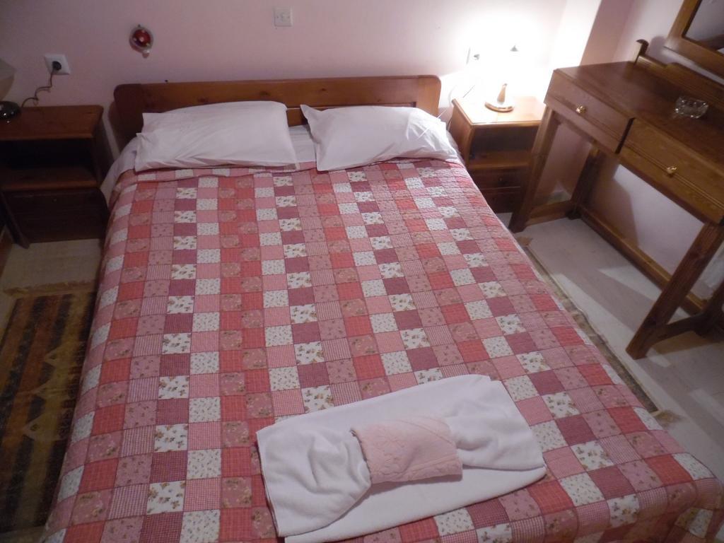Elatos Rooms Mikro Chorio  Room photo